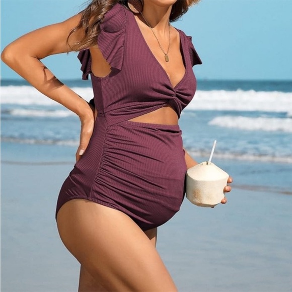 Maternity Ribbed Ruffle Sleeve Swimsuit - Picture 5 of 5